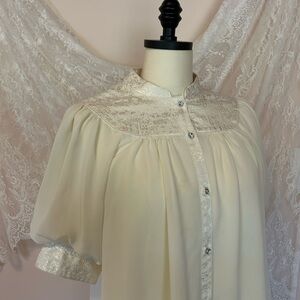 Moulinette Soeurs Cream chiffon blouse